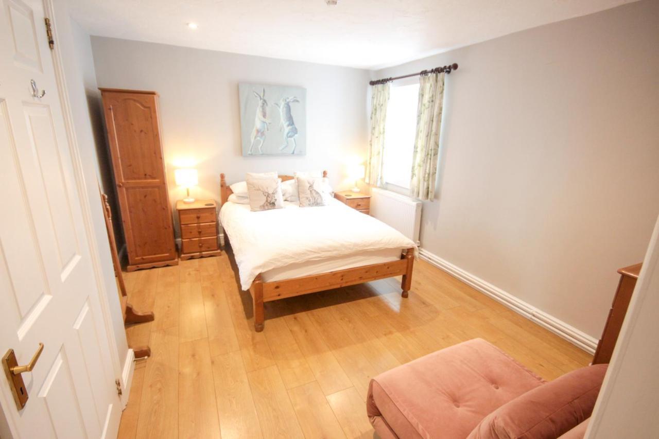 The Five Dials Inn Ilminster Buitenkant foto