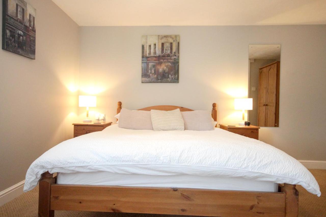 The Five Dials Inn Ilminster Buitenkant foto
