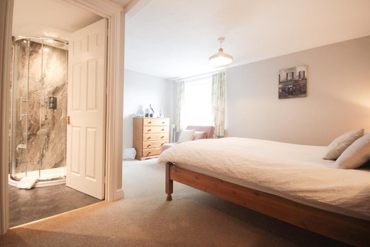 The Five Dials Inn Ilminster Buitenkant foto